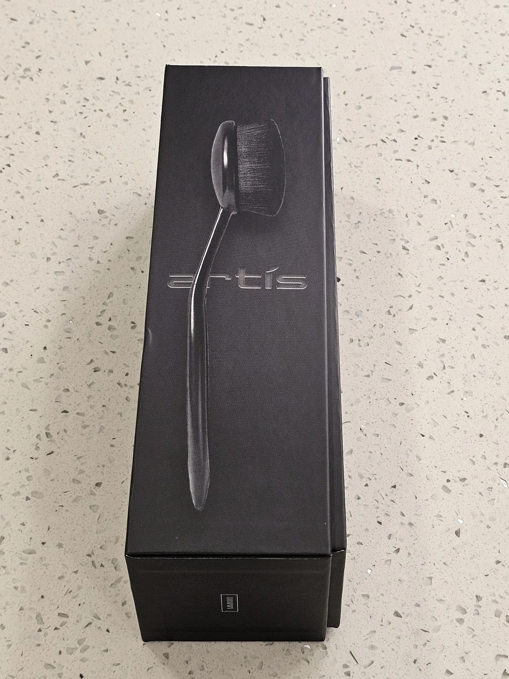 Artis Elite Collection Oval 7 Brush - Black Finish